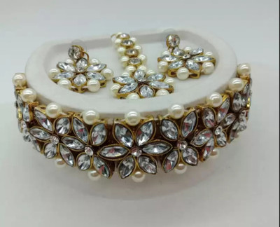 ABHRIK IMITATION Crystal Gold-plated White, Gold Jewellery Set(Pack of 1)