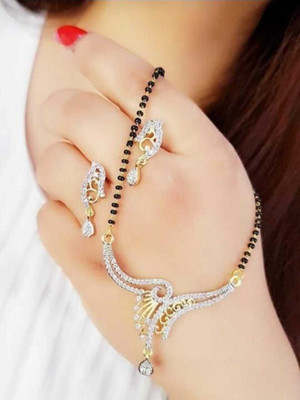 Pihoo Enterprise Alloy Gold-plated Gold Jewellery Set(Pack of 1)
