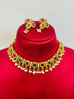 ARYA Alloy Gold-plated Gold Jewellery Set(Pack of 1)