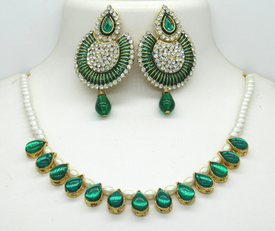 SHREE MAULI CREATION Alloy Gold-plated Green Jewellery Set(Pack of 3)
