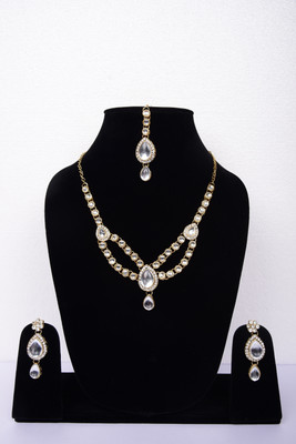 Namokriti Alloy Gold-plated Gold, White Jewellery Set(Pack of 1)