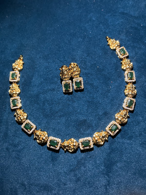 Mayukha Alloy Green, Gold Jewellery Set(Pack of 1)