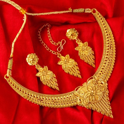 LILY Brass Gold-plated Gold Jewellery Set(Pack of 1)