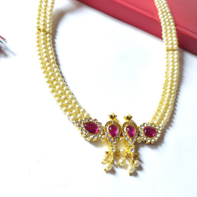 AGASTYA CREATIONS Brass, Mother of Pearl Gold-plated Pink Jewellery Set(Pack of 1)