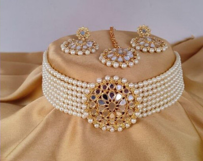 Shree Sundha immitation Alloy Gold-plated White Jewellery Set(Pack of 1)