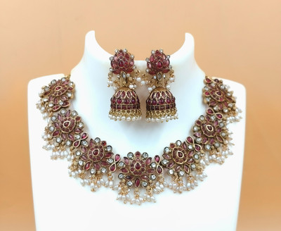Joyful Alloy Gold-plated Red Jewellery Set(Pack of 1)