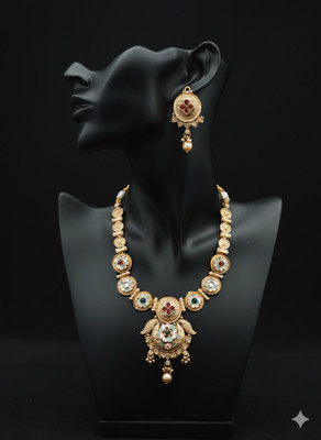 Vastrazo Trends Alloy Gold-plated Gold Jewellery Set(Pack of 1)