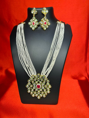 arollEV Brass Brass White Jewellery Set(Pack of 1)