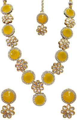ACCESSHER Brass Gold-plated Yellow Jewellery Set(Pack of 1)