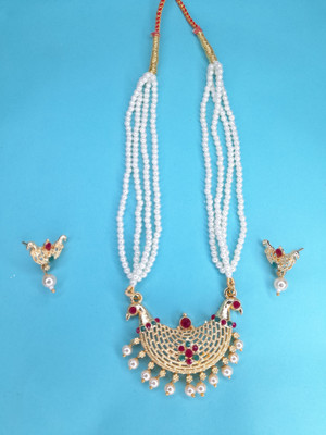 ALANKARSTORES Alloy Gold-plated White Jewellery Set(Pack of 1)