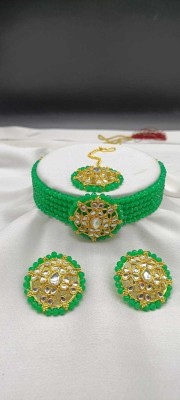 CHARBHUJA Alloy Gold-plated Green Jewellery Set(Pack of 1)