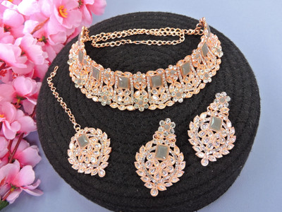 VATSALYA creation Alloy Gold-plated Grey Jewellery Set(Pack of 1)