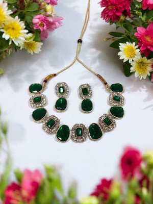 R A Enterprises Alloy Gold-plated Green Jewellery Set(Pack of 1)