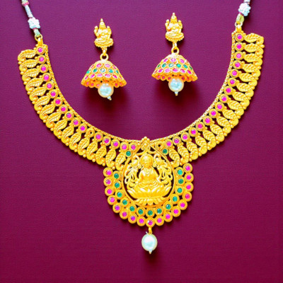 Aroras Bridal & Fashion Jewellery Copper Gold-plated Gold Jewellery Set(Pack of 1)