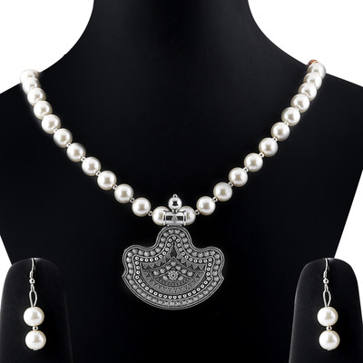 NM CREATION Brass Silver, White Jewellery Set(Pack of 1)