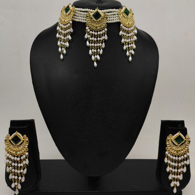 rajputijewels Brass Gold-plated Green, White Jewellery Set(Pack of 1)