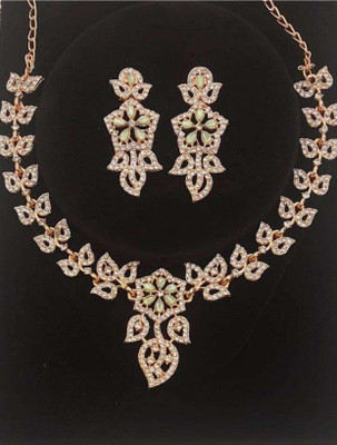 MandM Fashion Diva Alloy Gold-plated Green Jewellery Set(Pack of 1)