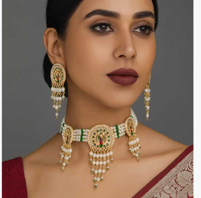 tenishq Alloy Gold-plated Green, Grey Jewellery Set(Pack of 1)