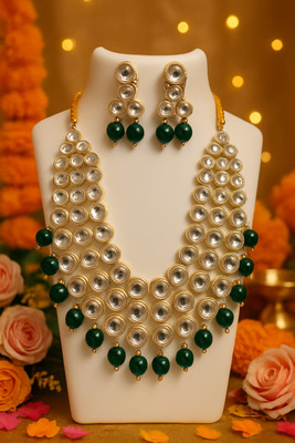 Rm Enterprises Alloy Green Jewellery Set(Pack of 1)