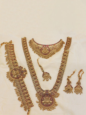 Chigold Alloy Gold-plated Gold, Green, Pink Jewellery Set(Pack of 1)