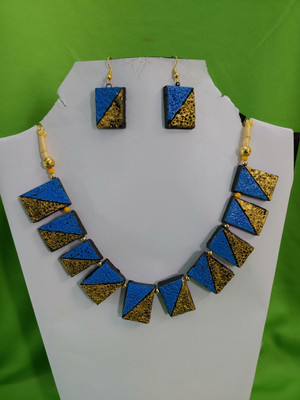 MUKHERJEE HANDICRAFTS: TRANSFORMATION OFLIFE........ Terracotta Multicolor Jewellery Set(Pack of 1)