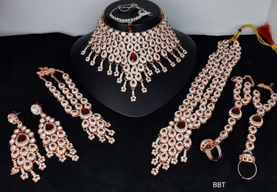 CHARBHUJA Alloy Gold-plated Maroon Jewellery Set(Pack of 1)