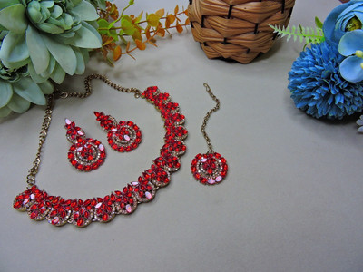 VATSALYA creation Alloy Gold-plated Red Jewellery Set(Pack of 1)