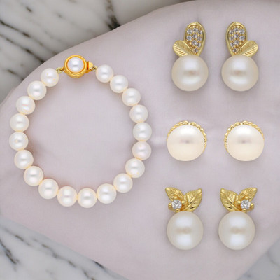 Sri Jagdamba Pearls Alloy Gold-plated White Jewellery Set(Pack of 4)