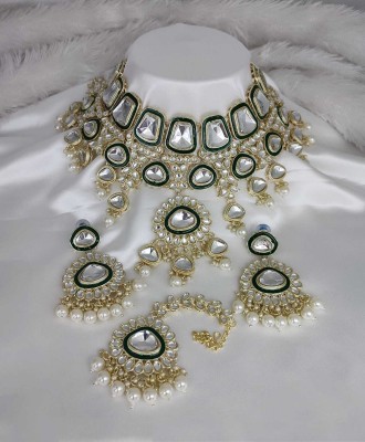 CHARBHUJA Alloy Gold-plated White, Green Jewellery Set(Pack of 4)