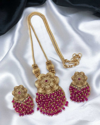 Joyful Copper Gold-plated Red Jewellery Set(Pack of 1)