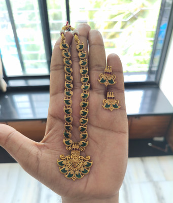 Joyful Alloy Gold-plated Green Jewellery Set(Pack of 1)