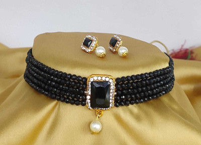 house of common Alloy Gold-plated Black Jewellery Set(Pack of 1)