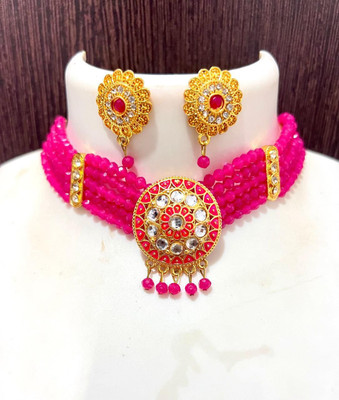 Sahira Alloy Gold-plated Pink Jewellery Set(Pack of 1)