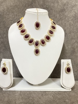 Fashion Paradise Alloy Gold-plated Maroon Jewellery Set(Pack of 1)