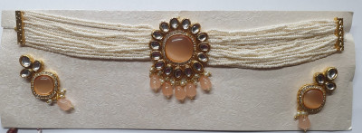 ZIYA CREATION Alloy Gold-plated White, Maroon, Green Jewellery Set(Pack of 1)