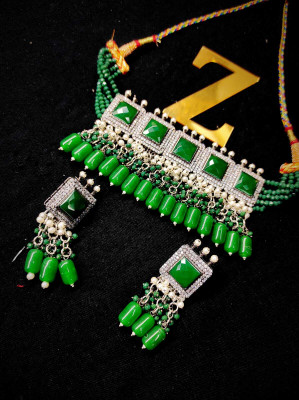 eZevar Mother of Pearl Green Jewellery Set(Pack of 1)