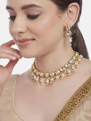 ANOUK Brass Gold-plated White Jewellery Set(Pack of 1)
