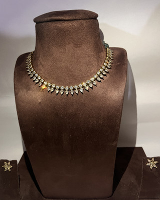 Mayukha Stone, Alloy Gold-plated Gold, White Jewellery Set(Pack of 1)