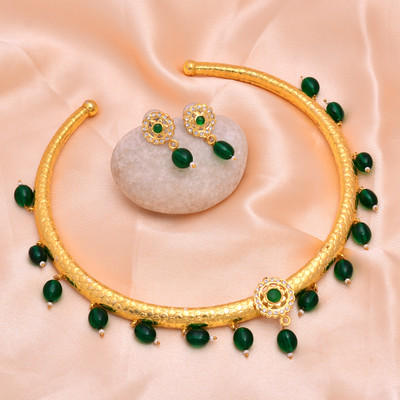 mohit jewellers Brass Gold-plated Green Jewellery Set(Pack of 1)