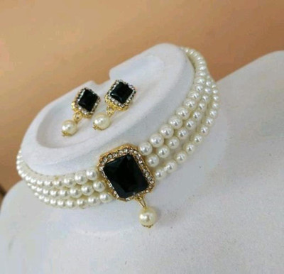 Chikku Alloy Gold-plated White Jewellery Set(Pack of 1)