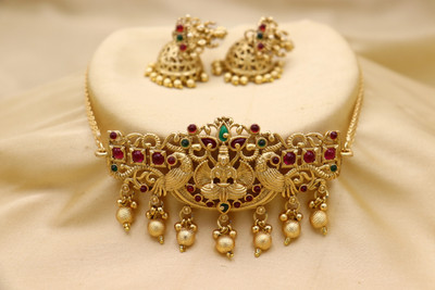 HARIPRIYA JEWELLS Alloy Multicolor Jewellery Set(Pack of 1)