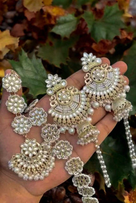 brado jewellery Brass Gold-plated White, Gold, Beige Jewellery Set(Pack of 1)