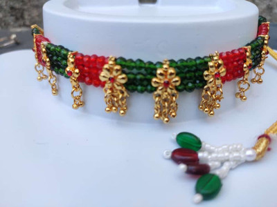 vraj imitation Alloy Gold-plated Green, Red Jewellery Set(Pack of 1)