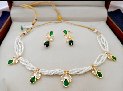 THE SRINGAAR STORE Alloy Gold-plated Green Jewellery Set(Pack of 3)