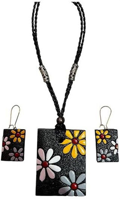 Le bijouxistic Terracotta Multicolor Jewellery Set(Pack of 1)