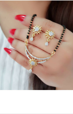 M Creation Alloy Gold-plated Gold, Black, White Jewellery Set(Pack of 1)