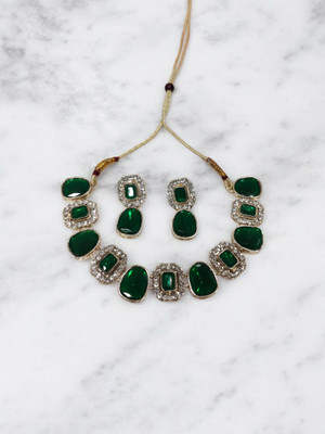 R A Enterprises Alloy Gold-plated Green Jewellery Set(Pack of 1)