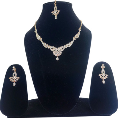 Embrace and shine Alloy Rose Gold Jewellery Set(Pack of 1)