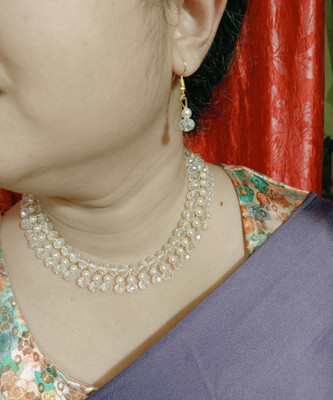 UTTARAI Alloy Gold-plated White Jewellery Set(Pack of 1)