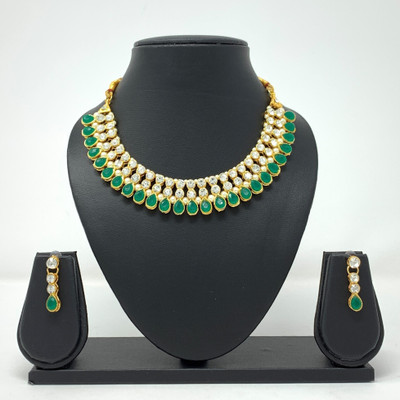MOON ENTERPRISE Alloy Gold-plated Green Jewellery Set(Pack of 1)